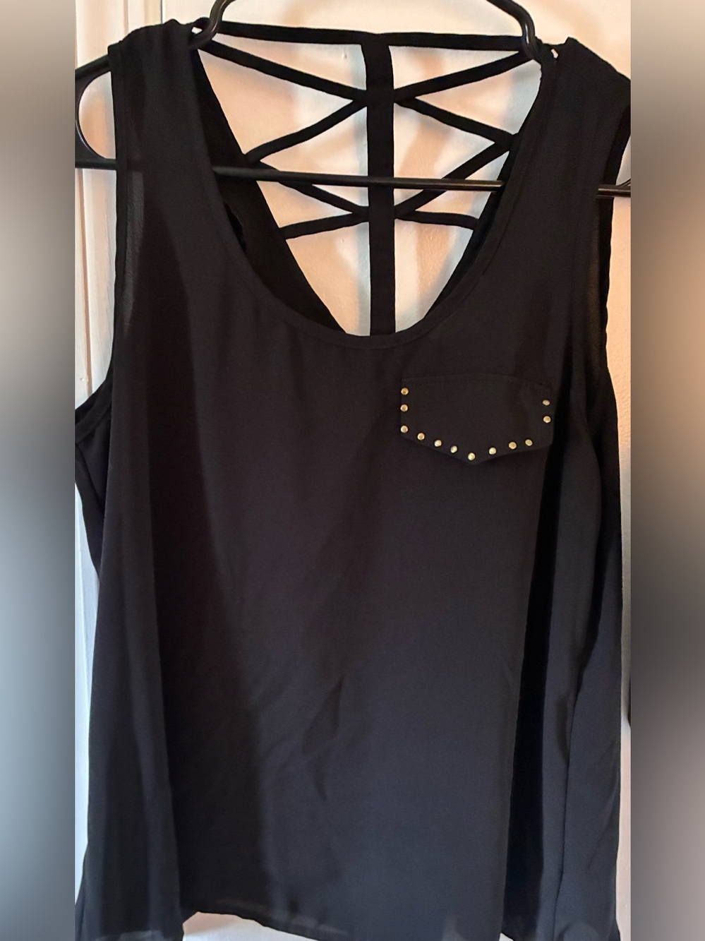 Chocolate Black Sleeveless Tank with Strappy Crisscross Back and Stud Pocket